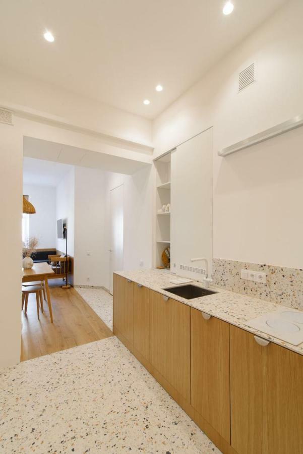 Sunrise Apartment Львів Екстер'єр фото
