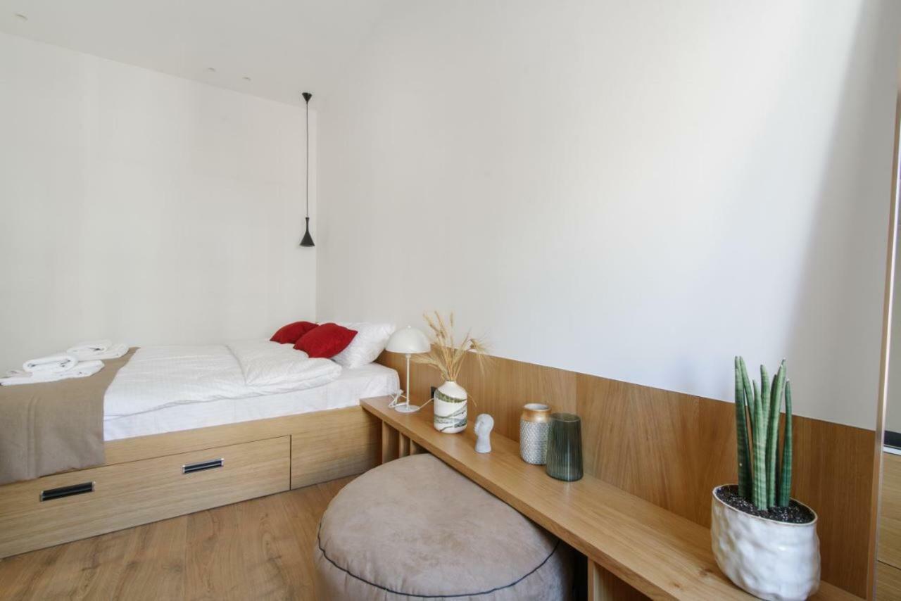 Sunrise Apartment Львів Екстер'єр фото